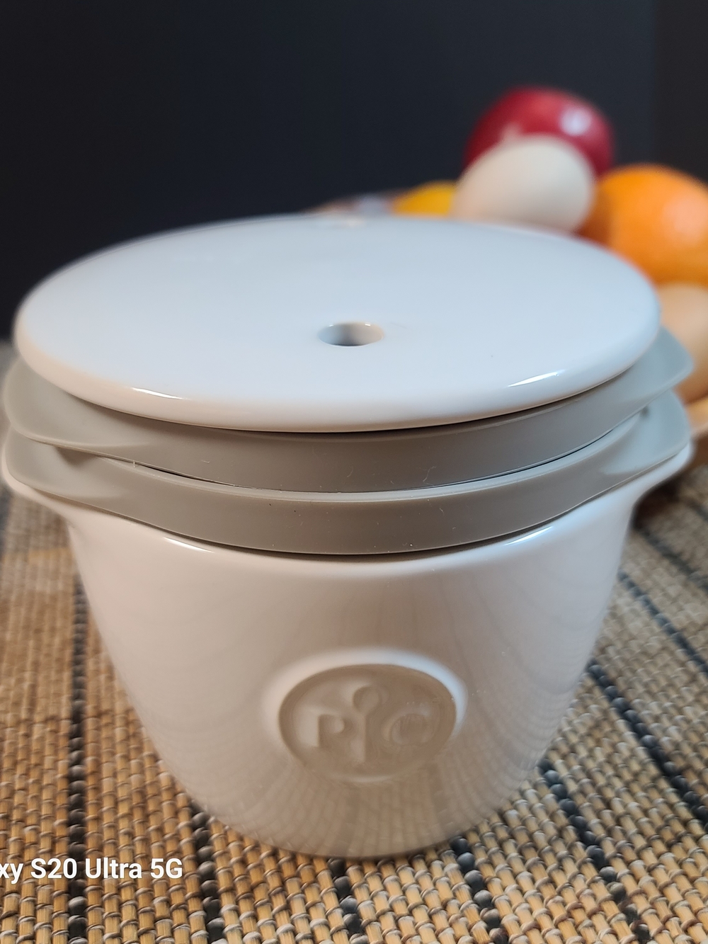 Pampered Chef white and gray ceramic Egg Cooker